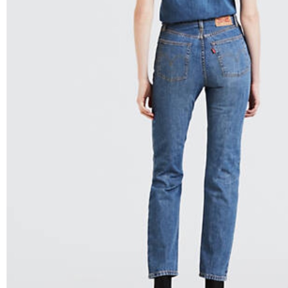 Levi’s 501’s Original Time Lapse High Waisted Jean - Picture 5 of 8